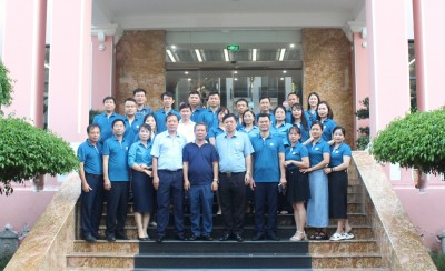 Đoàn công tác Chi nhánh Luyện Đồng Lào cai - Vimico thăm và làm việc tại Công ty Tuyển than Hòn Gai - Vinacomin.