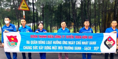 Đoàn Thanh niên Công ty Tuyển than Hòn Gai - Vinacomin tổ chức ra quân vệ sinh môi trường đồng loạt “Ngày chủ nhật xanh”
