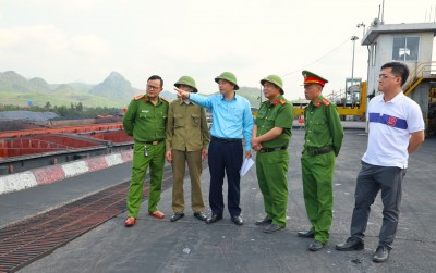 Đoàn kiểm tra công tác đảm bảo ANTT tại các khu vực bến rót than Cảng Làng Khánh