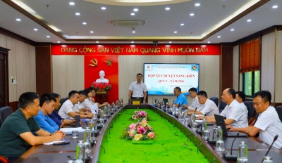 Toàn cảnh cuộc họp xét duyệt sáng kiến Quý I/2026